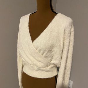 Lulu’s sweater- size Medium NWT!